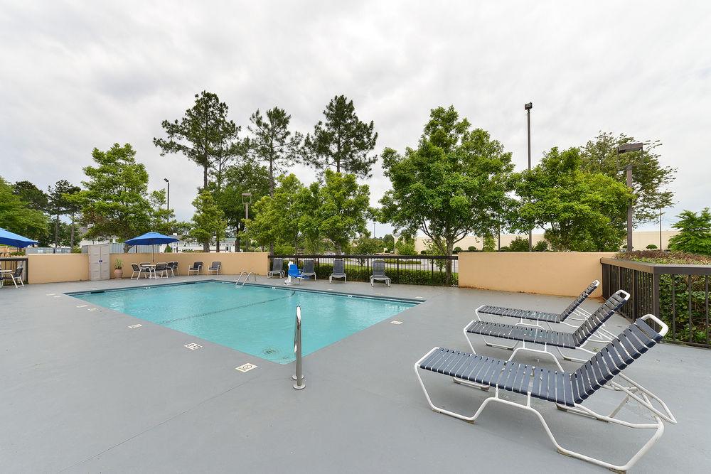 Quality Inn At The Mall - Valdosta Buitenkant foto