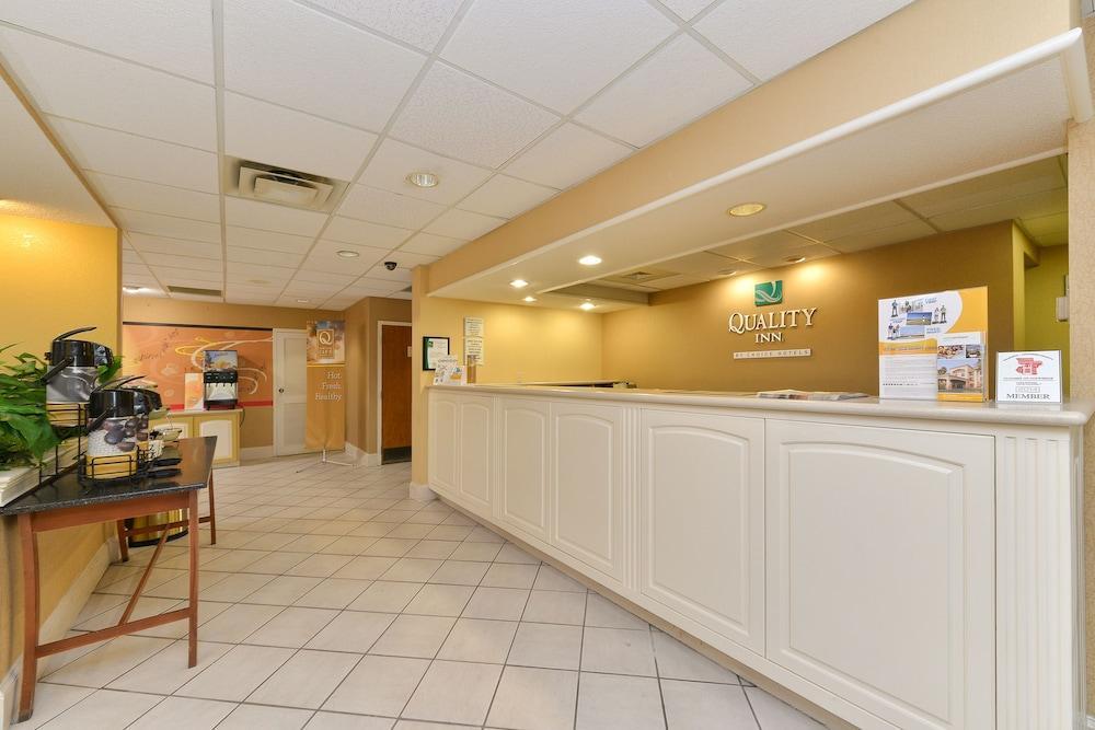 Quality Inn At The Mall - Valdosta Buitenkant foto