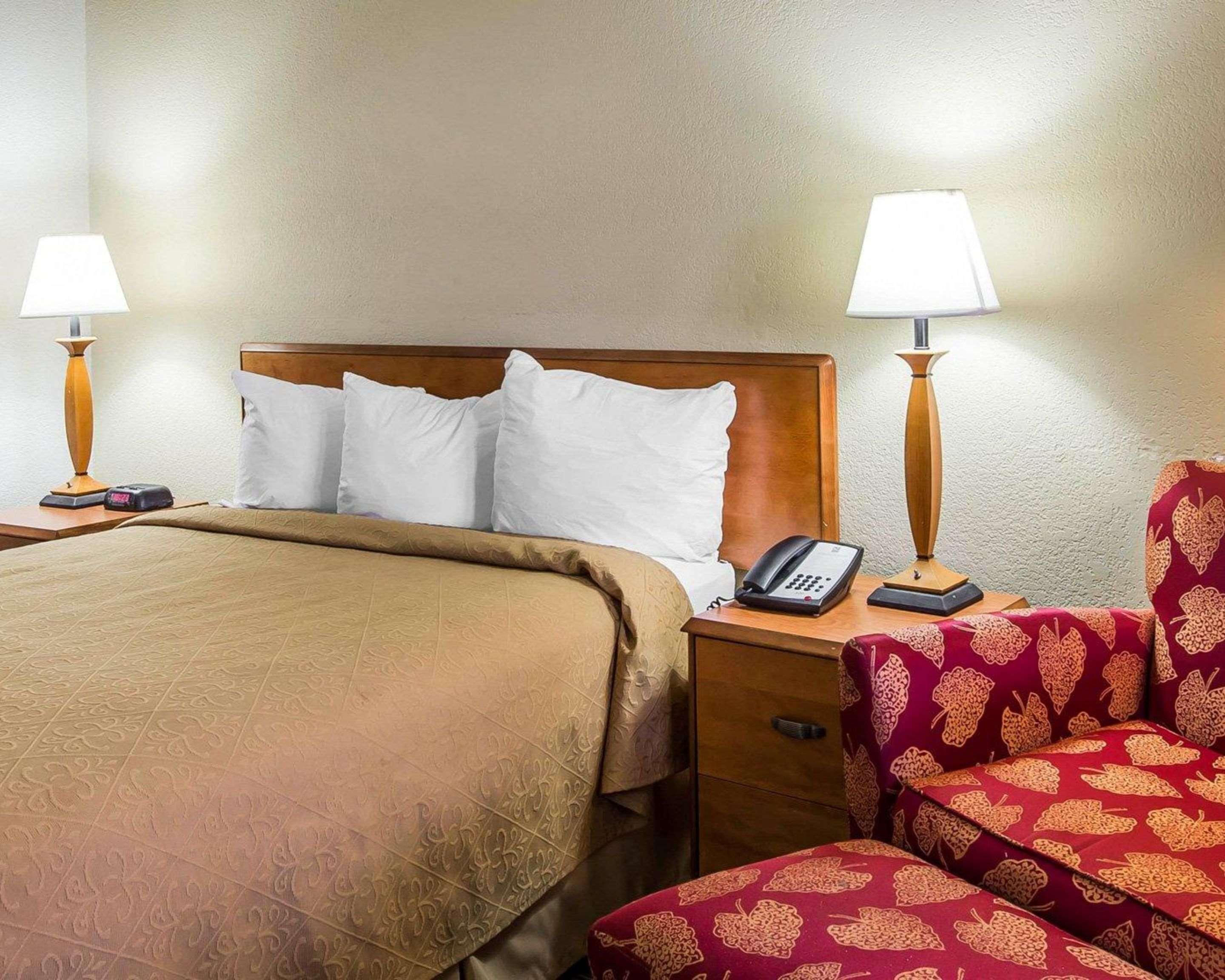 Quality Inn At The Mall - Valdosta Buitenkant foto