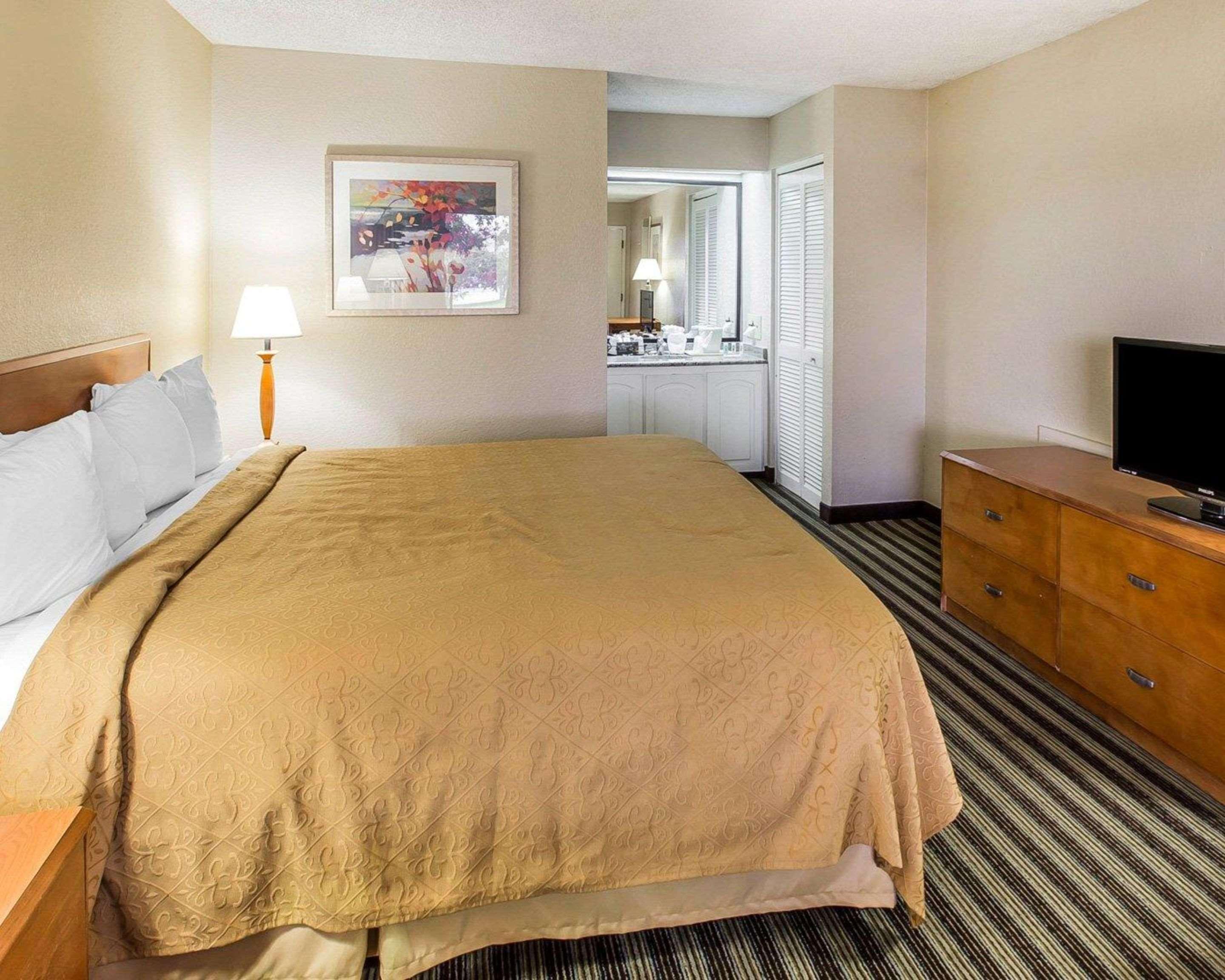 Quality Inn At The Mall - Valdosta Buitenkant foto