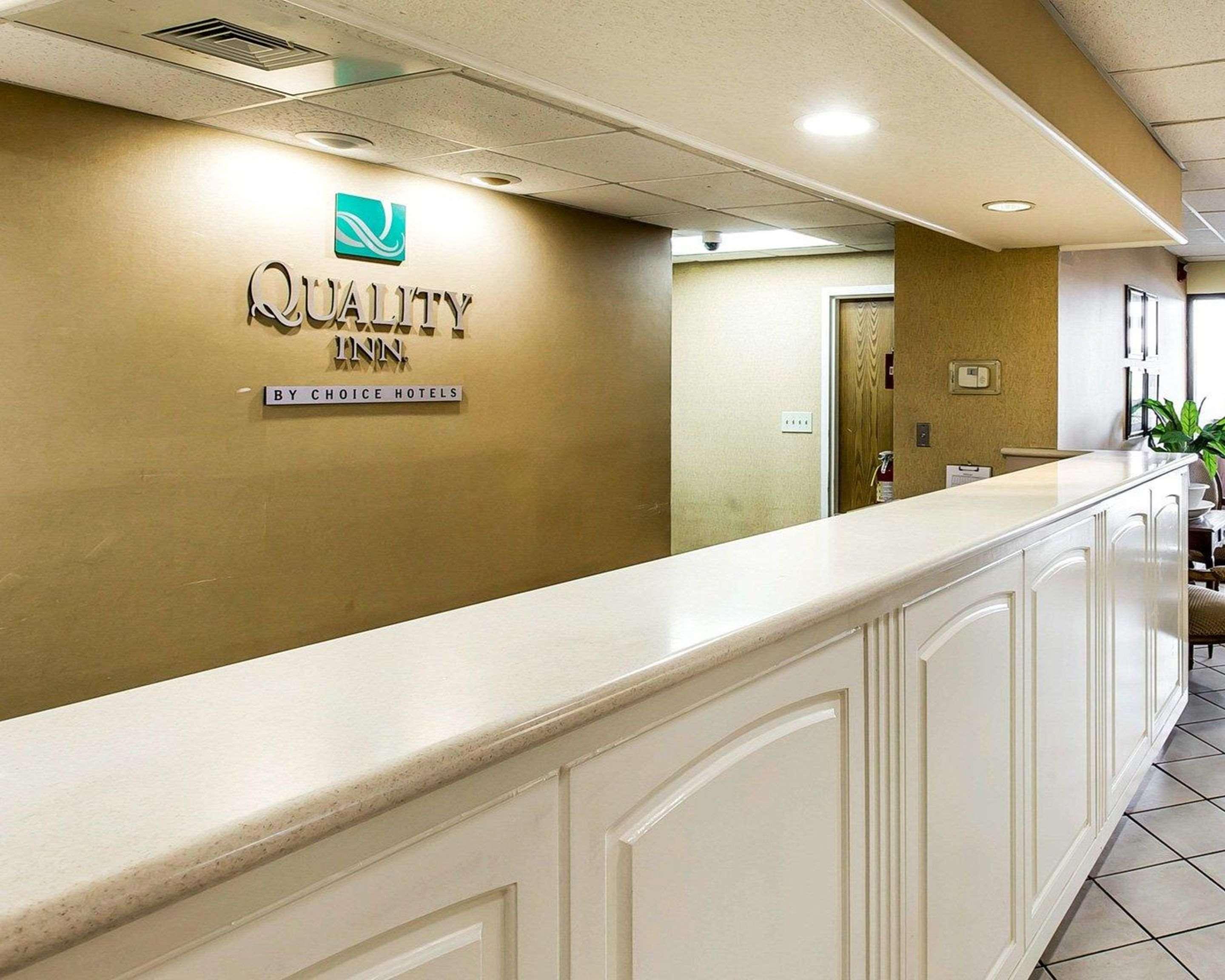 Quality Inn At The Mall - Valdosta Buitenkant foto