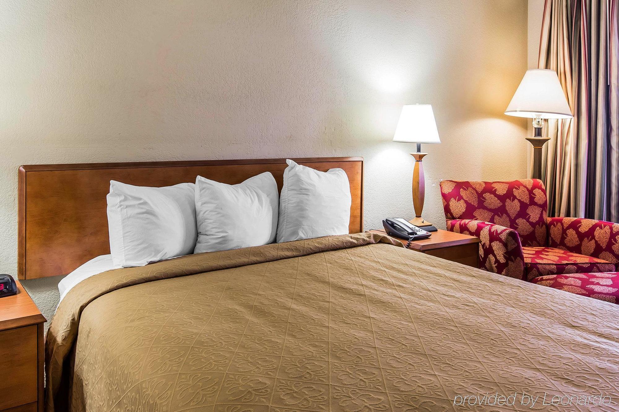 Quality Inn At The Mall - Valdosta Buitenkant foto